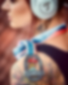 Instagram post van aninaglunk