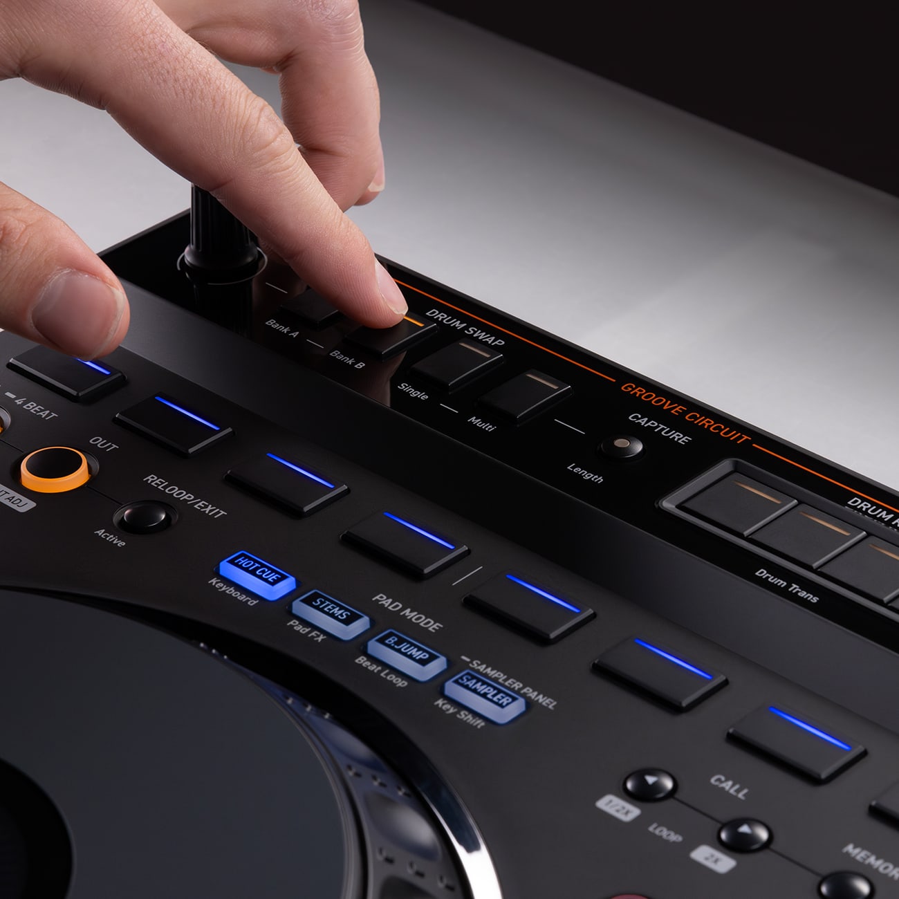 Alpha-Theta DDJ-GRV6: 4-Channel DJ Controller - Mile High DJ