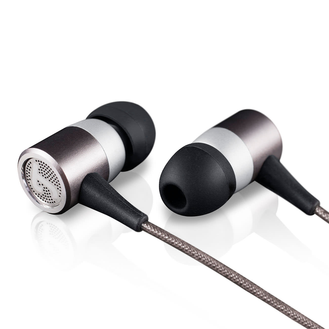 JBL lance une paire d'écouteurs pour le gaming sur PC et trois paires  d'écouteurs Bluetooth avec ANC