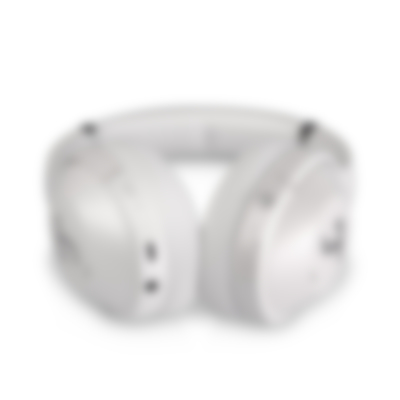 Galerie Bild 5 von 20 REAL BLUE NC 3 Over-Ear-Kopfhörer in Pearl White liegend Anschlüsse für USB-C und Kabel sichtbar