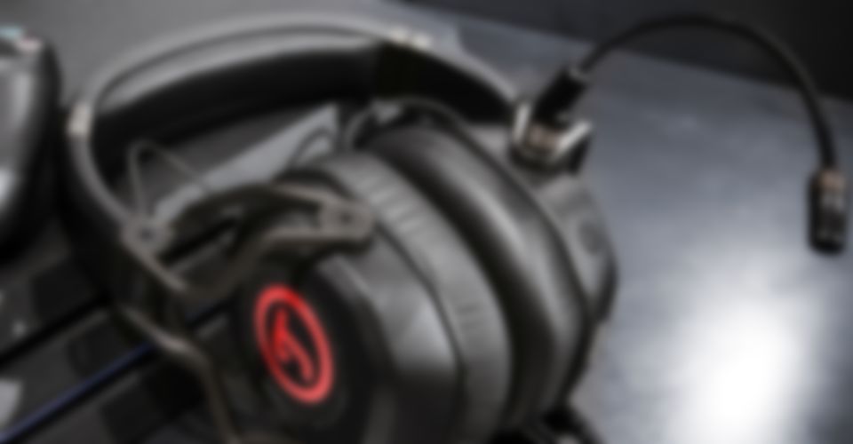 Testbericht Gaming PC null Headset CAGE