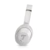 Galerie Bild 4 von 20 REAL BLUE NC 3 Over-Ear-Kopfhörer in Pearl White Seitenansicht mit T Logo auf der Ohrmuschel